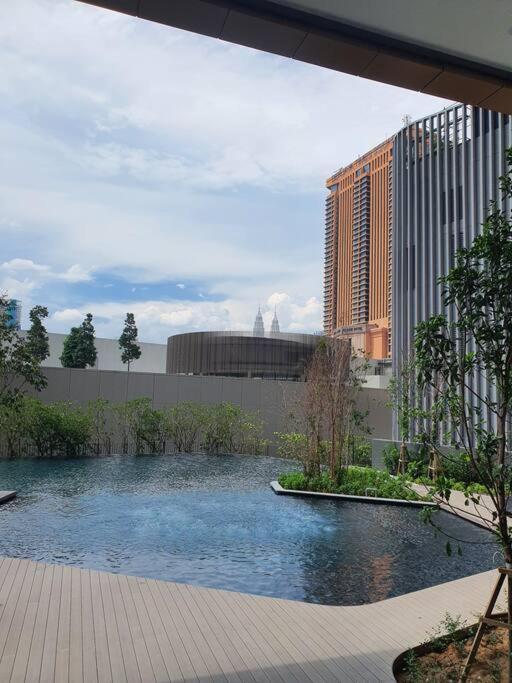 Infinity Pool/ Lucentia Bbcc, Near Lalaport, Pnb118, Klcc Appartement Kuala Lumpur Buitenkant foto