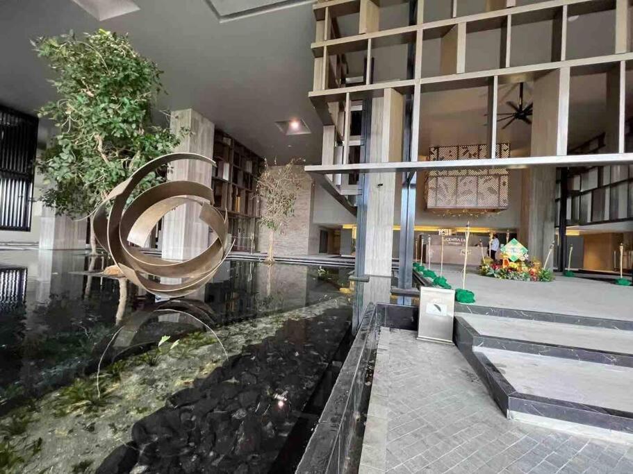 Infinity Pool/ Lucentia Bbcc, Near Lalaport, Pnb118, Klcc Appartement Kuala Lumpur Buitenkant foto